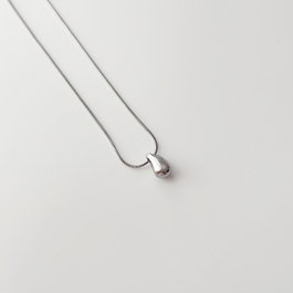 Heliophilia Silver Collar Chicagos Grey Plateado